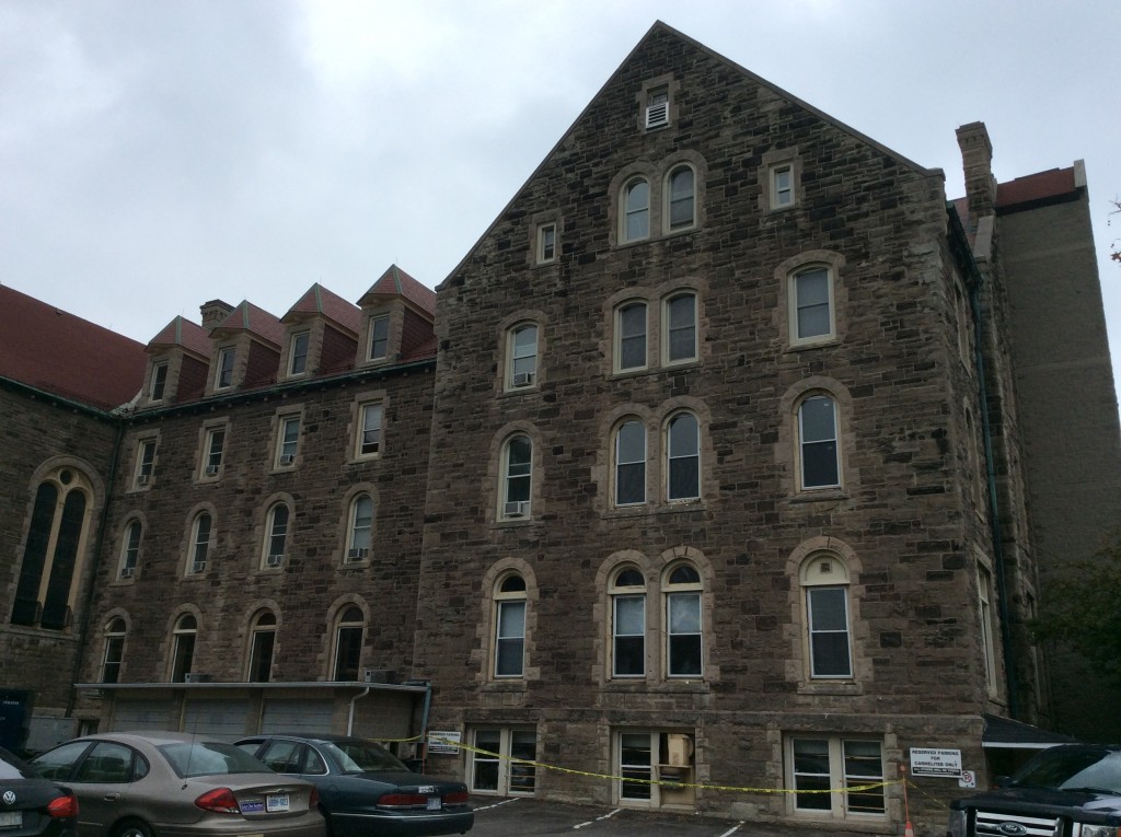 Mount Carmel Niagara Falls A.C. Vinyl Windows